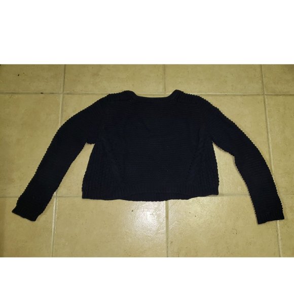 H&M Cropped Navy Knit Sweater - Picture 2 of 2